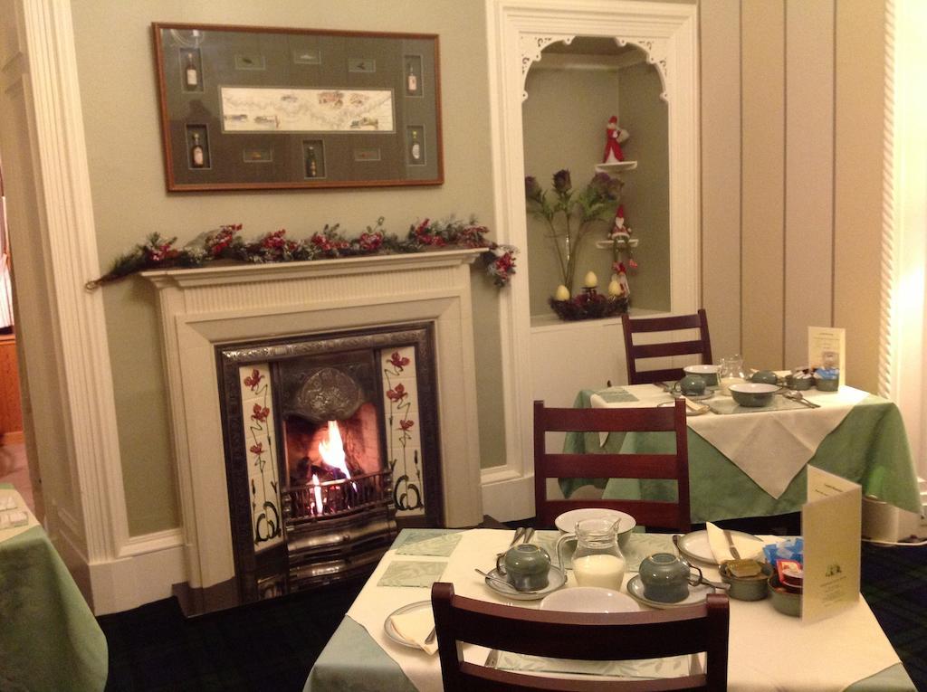 Moraydale Guest House Элгин Экстерьер фото